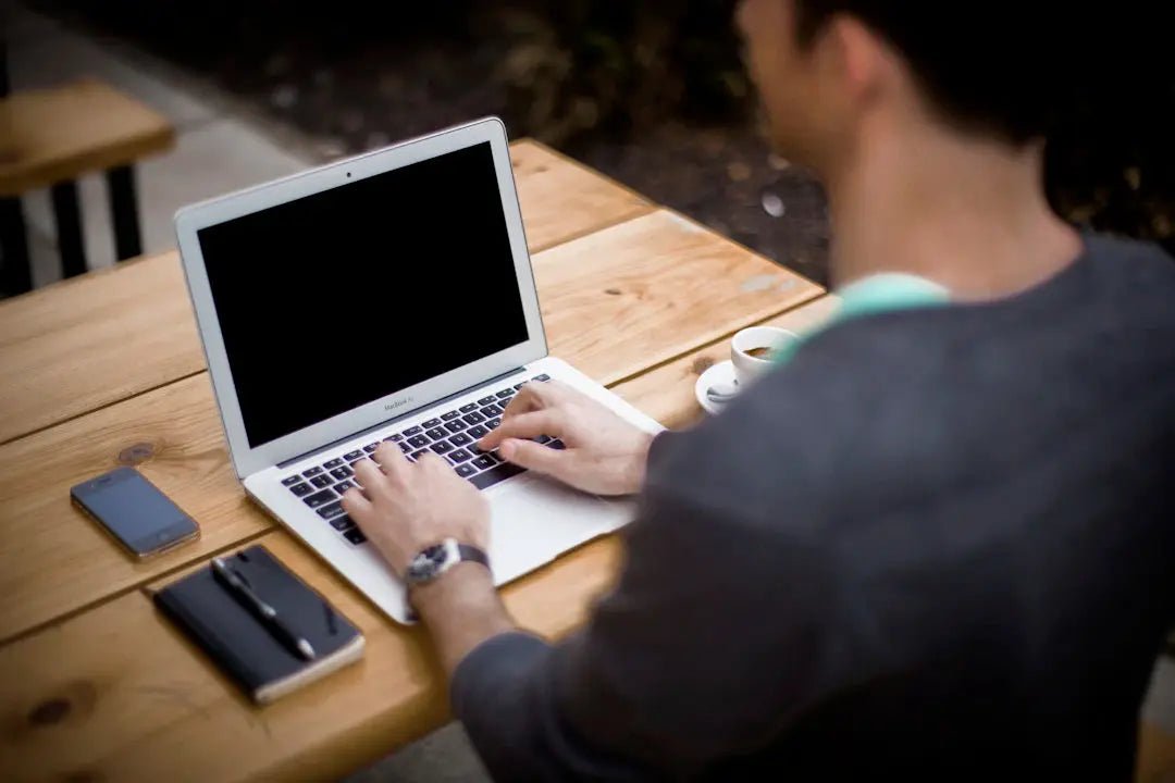 Common Posture Problems When Working From Home - HealTribe