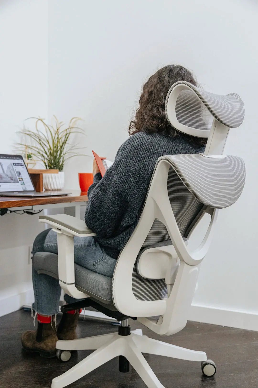 Create Your Perfect Ergonomic Workspace Today - HealTribe